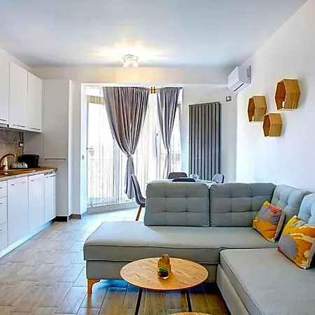 Ξενοδοχείο Ella Mamaia