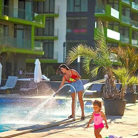 Отель Ella Mamaia 3*